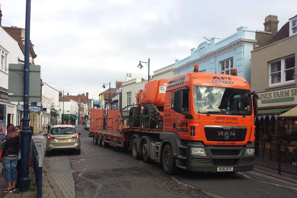 The lorry is now moving