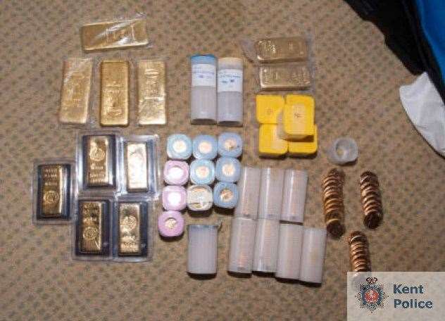 Gold bars and coins found in Stephen Burton's hotel room. Picture: Kent Police. (20510731)