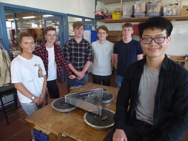 The Solar Tiles Project team from Simon Langton Grammar School for Boys (10449552)