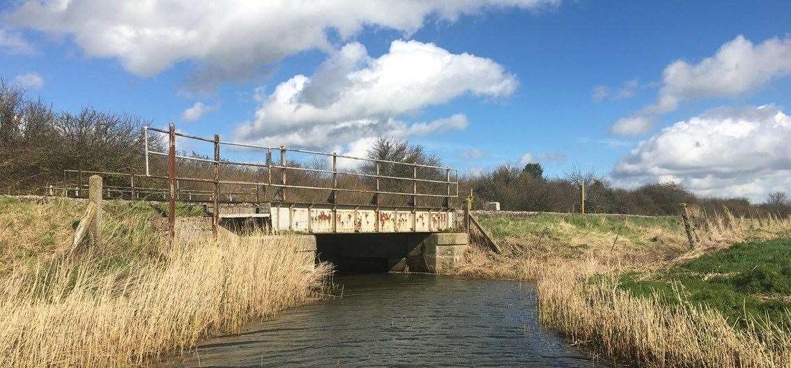 The Creek River bridge near Birchington (47334066)