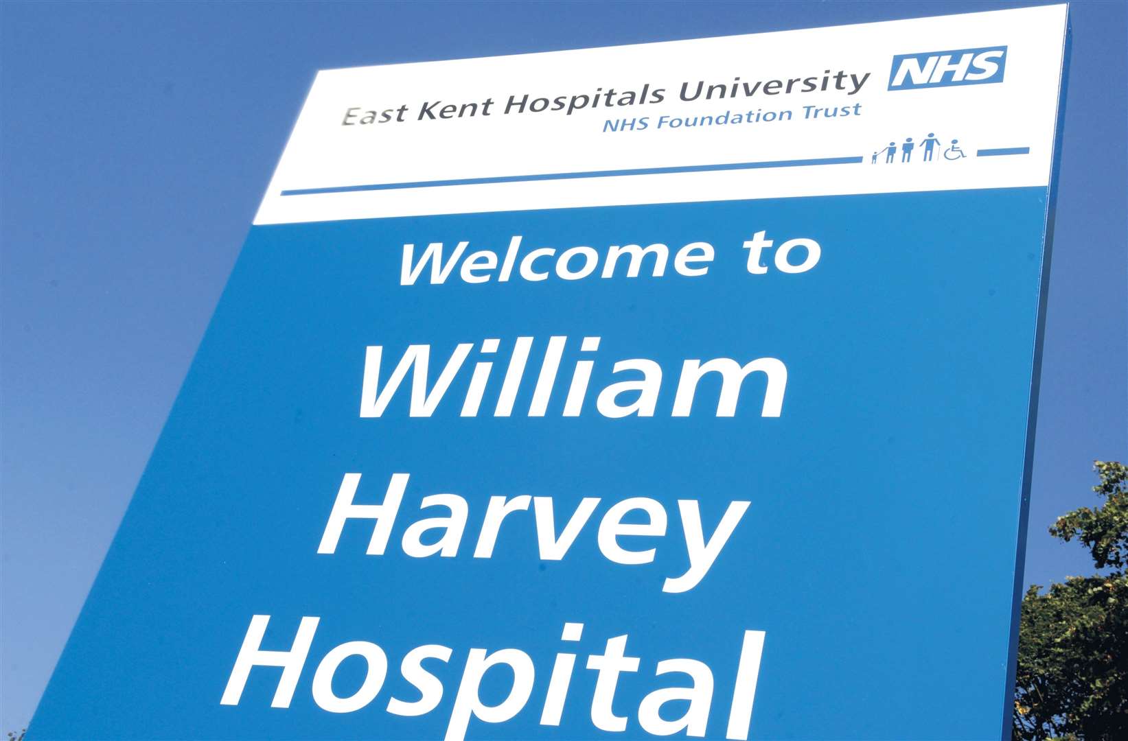 158 A&E patients left waiting 12 hours or more at East Kent