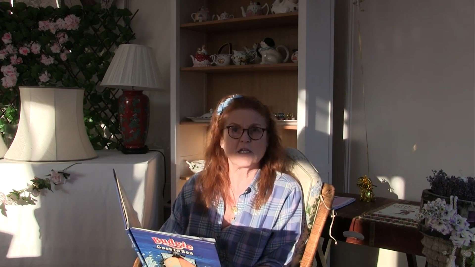 The Duchess of York during her storytime (PA)