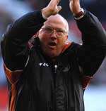 Les Reed salutes the Charlton fans. Picture: BARRY GOODWIN