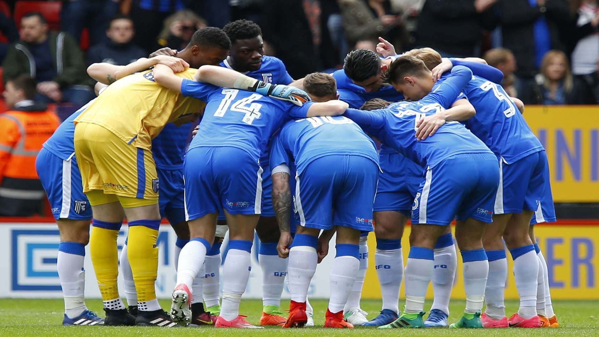 Last words of encouragement before kick-off Picture: Andy Jones