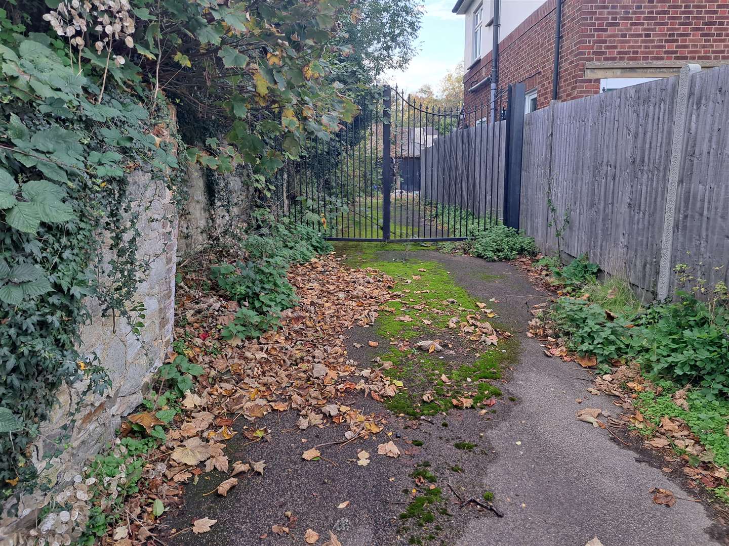 The existing access off Boxley Road