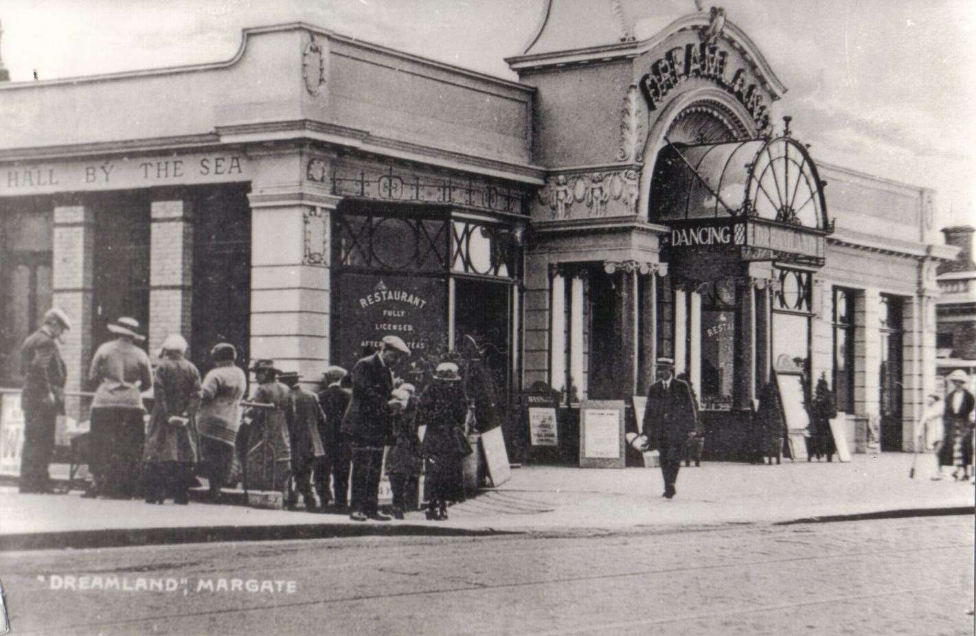 Dreamland entrance in 1923