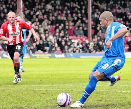 Simeon Jackson nets from the penalty spot. Picture: Grant Falvey