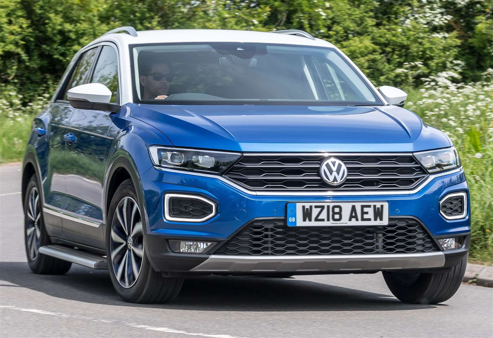 VW T-Roc Design 1.0 TSI 115 PS 6-speed manual