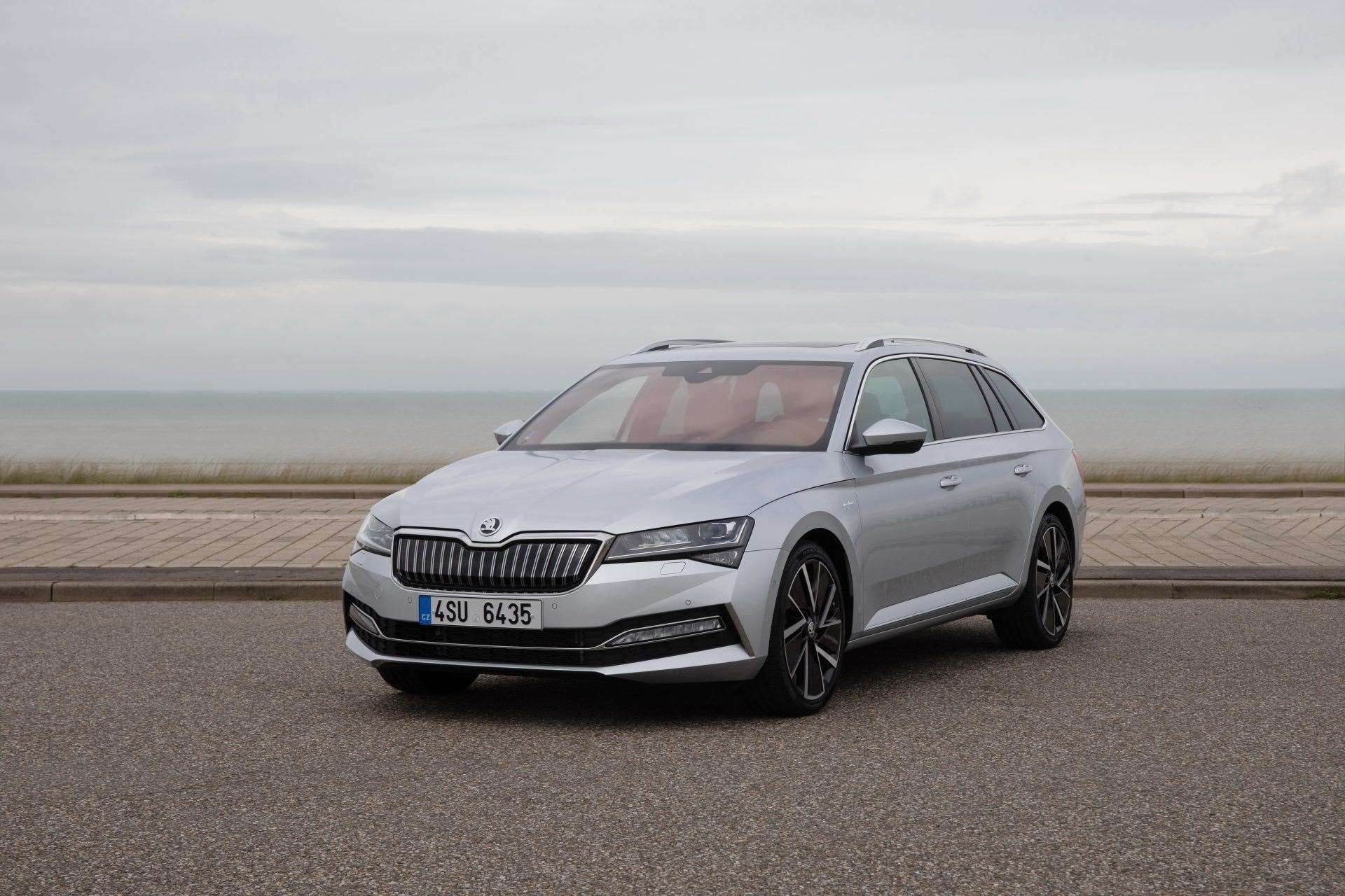 Skoda Superb Estate iV SE L 1.4TSi 218PS DSG