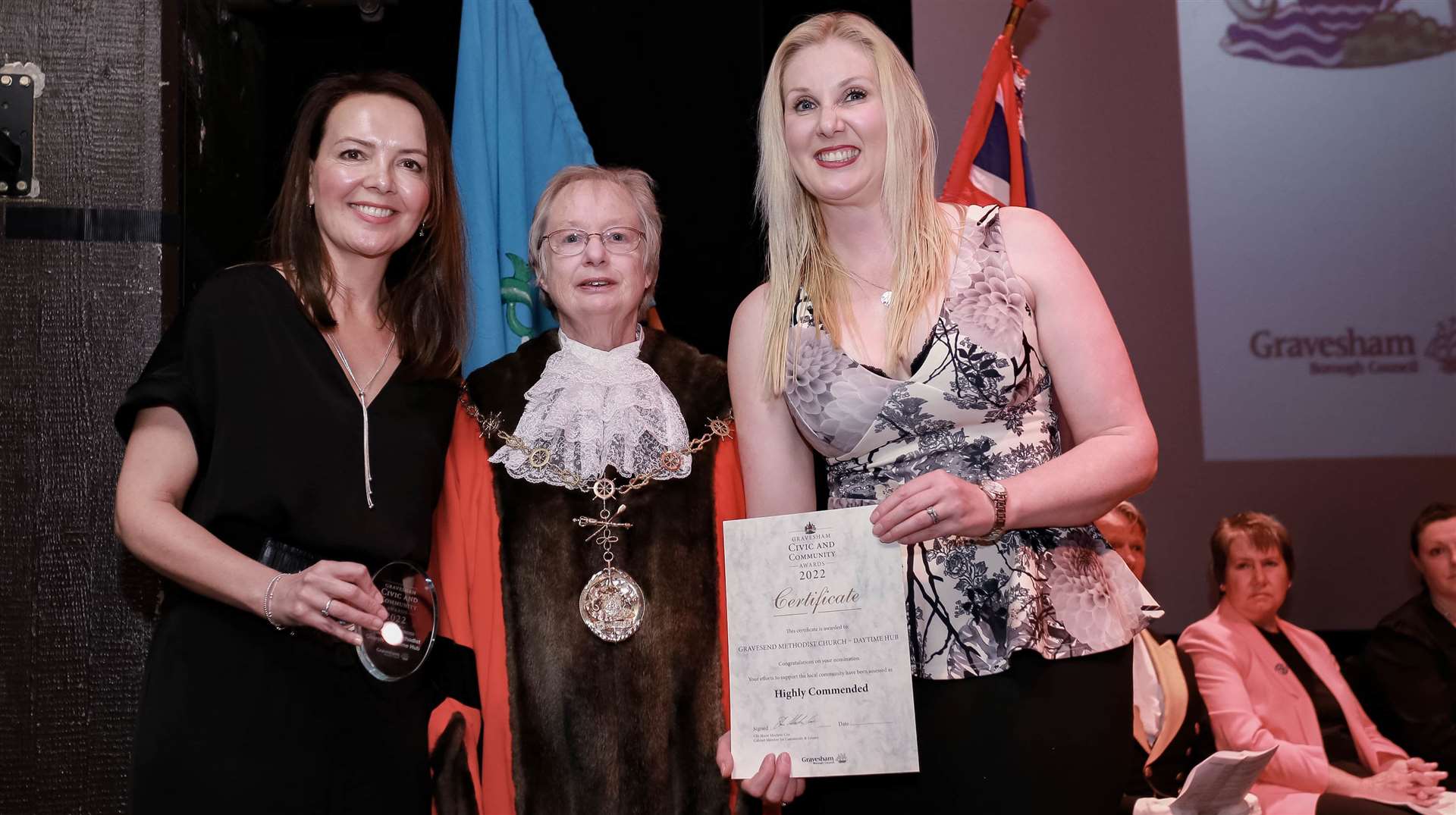 Gravesend Methodist Church members with and outgoing mayor Cllr Lyn Milner