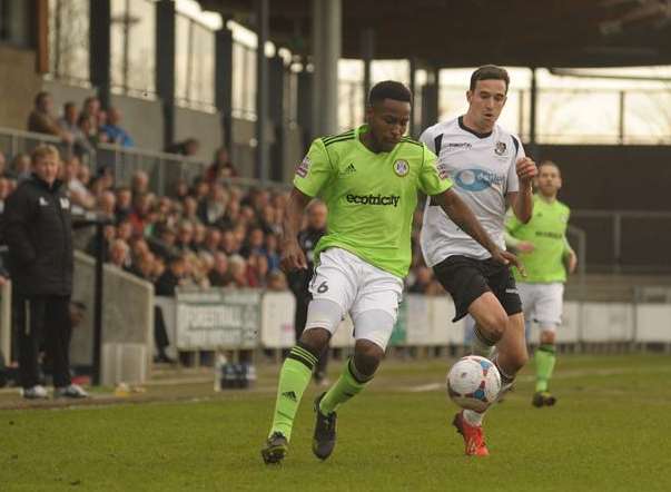 Danny Harris takes on Dale Bennett Picture: Steve Crispe