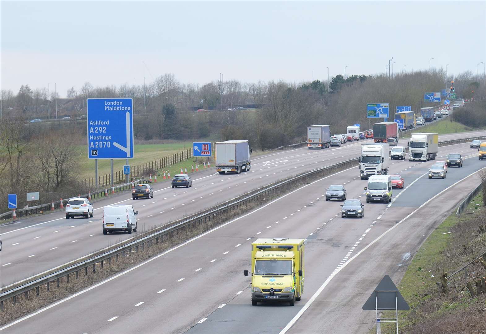 Drivers face 50mph speed limit on M20