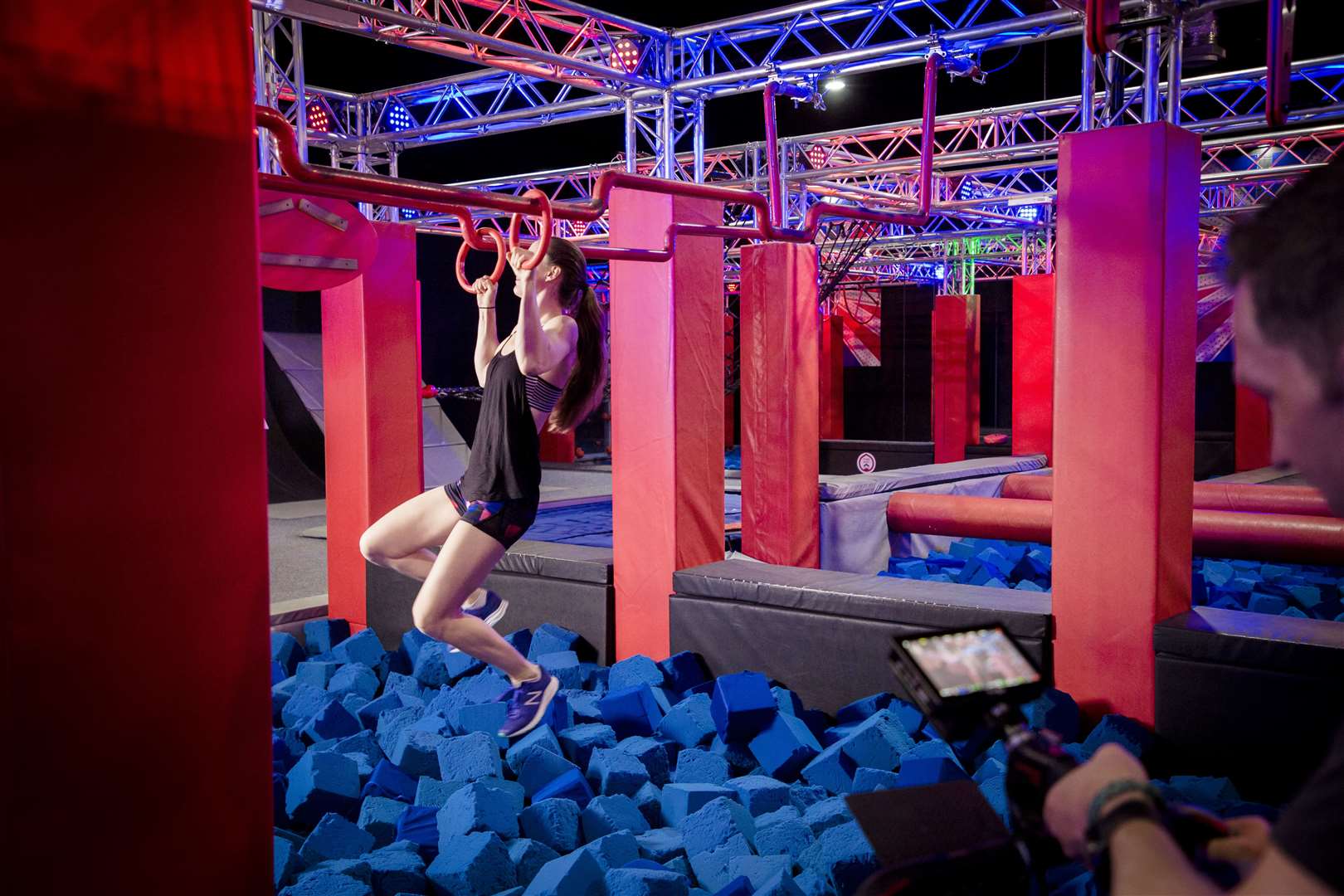 Beth Lodge on Ninja Warrior. Picture: ITV