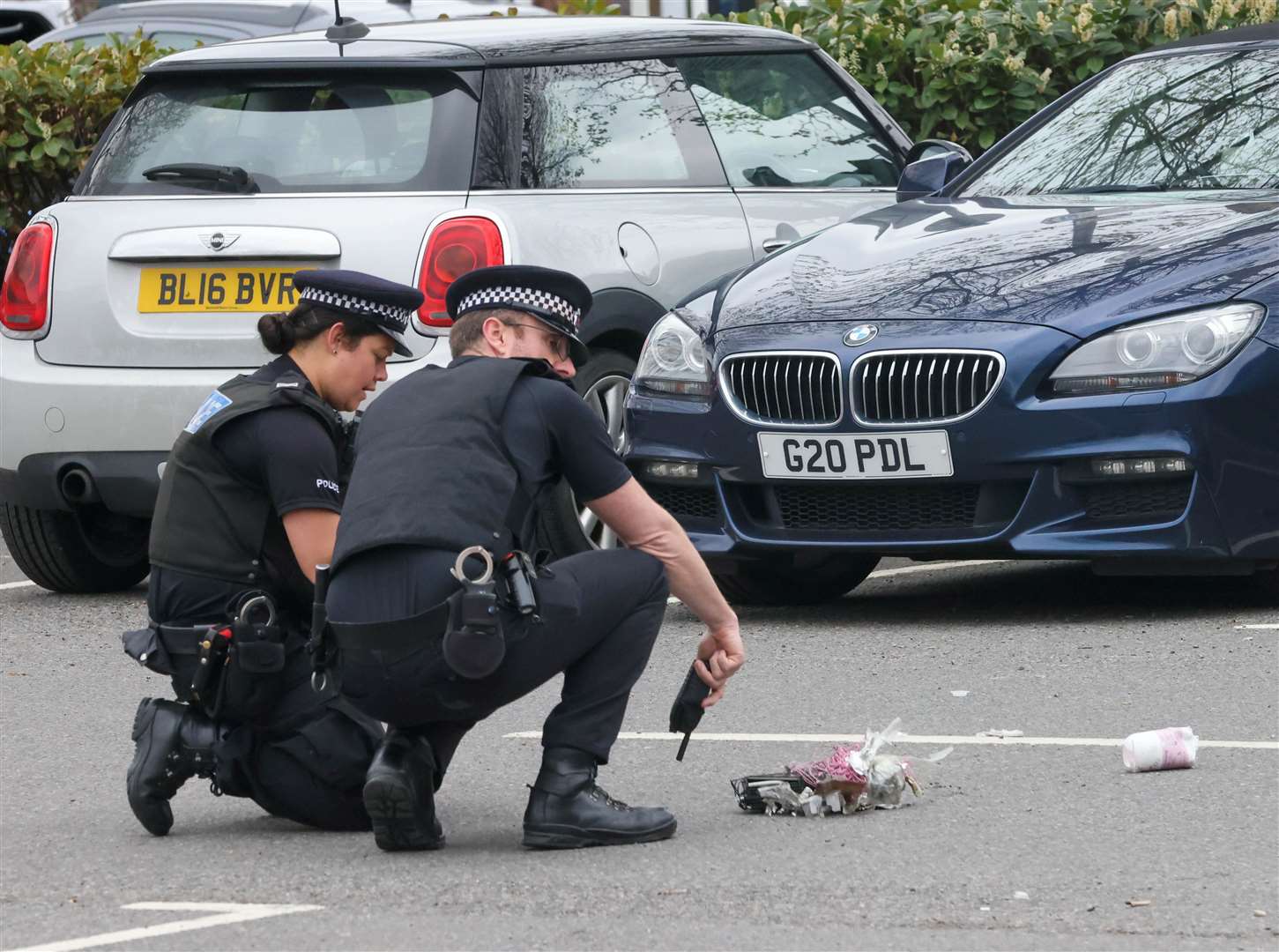 A bomb disposal unit was called to Prospect Place in Dartford following reports of a suspicious package. Photo: UKNIP