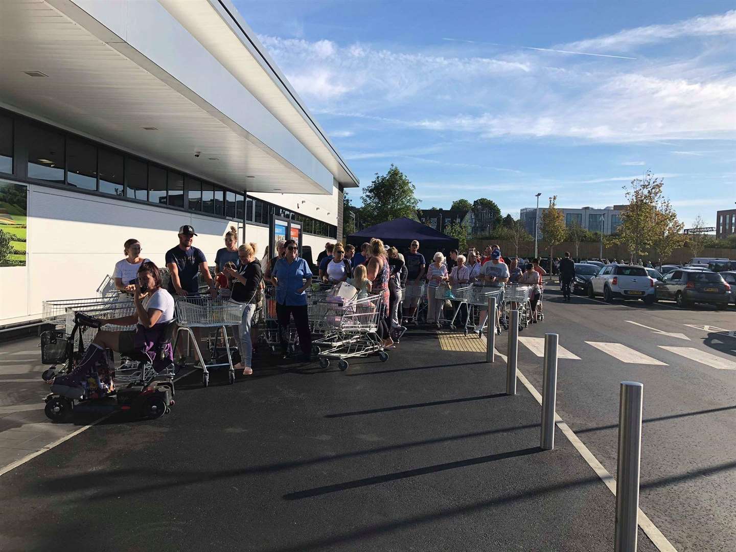 Shoppers queued up for hours