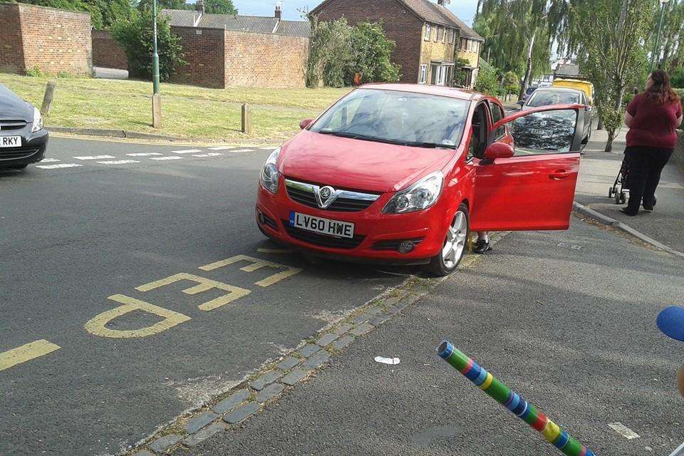 Concerned dad Jim Richards snapped people parking their cars outside Manor Road Community Primary School and put them on Facebook.