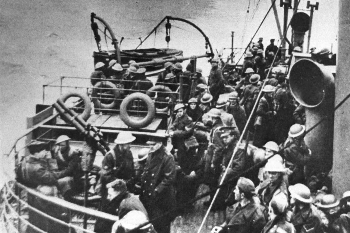 The Medway Queen packed with British troops returning from Dunkirk