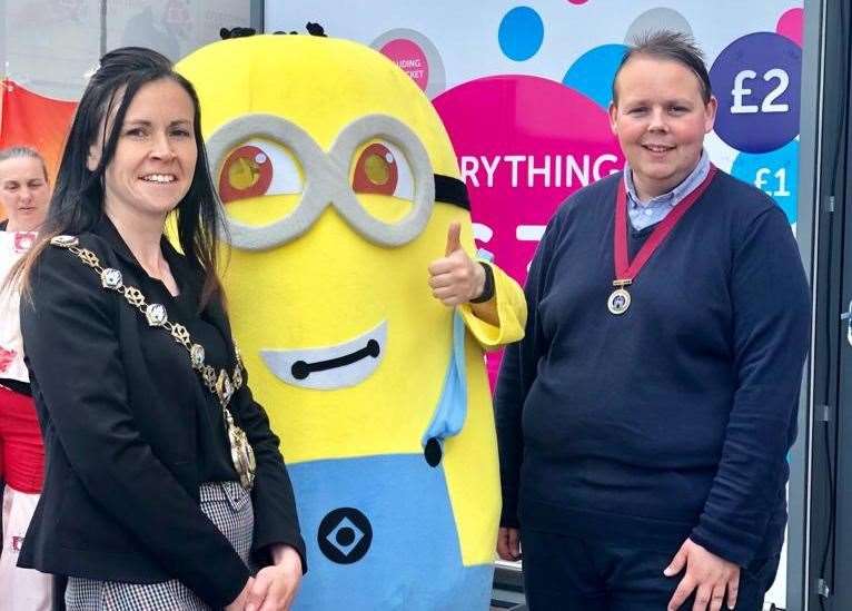 Zoè with her deputy Cllr Ashley Shiel meet a Minion at one of the many civic functions they carried out pre pandemic