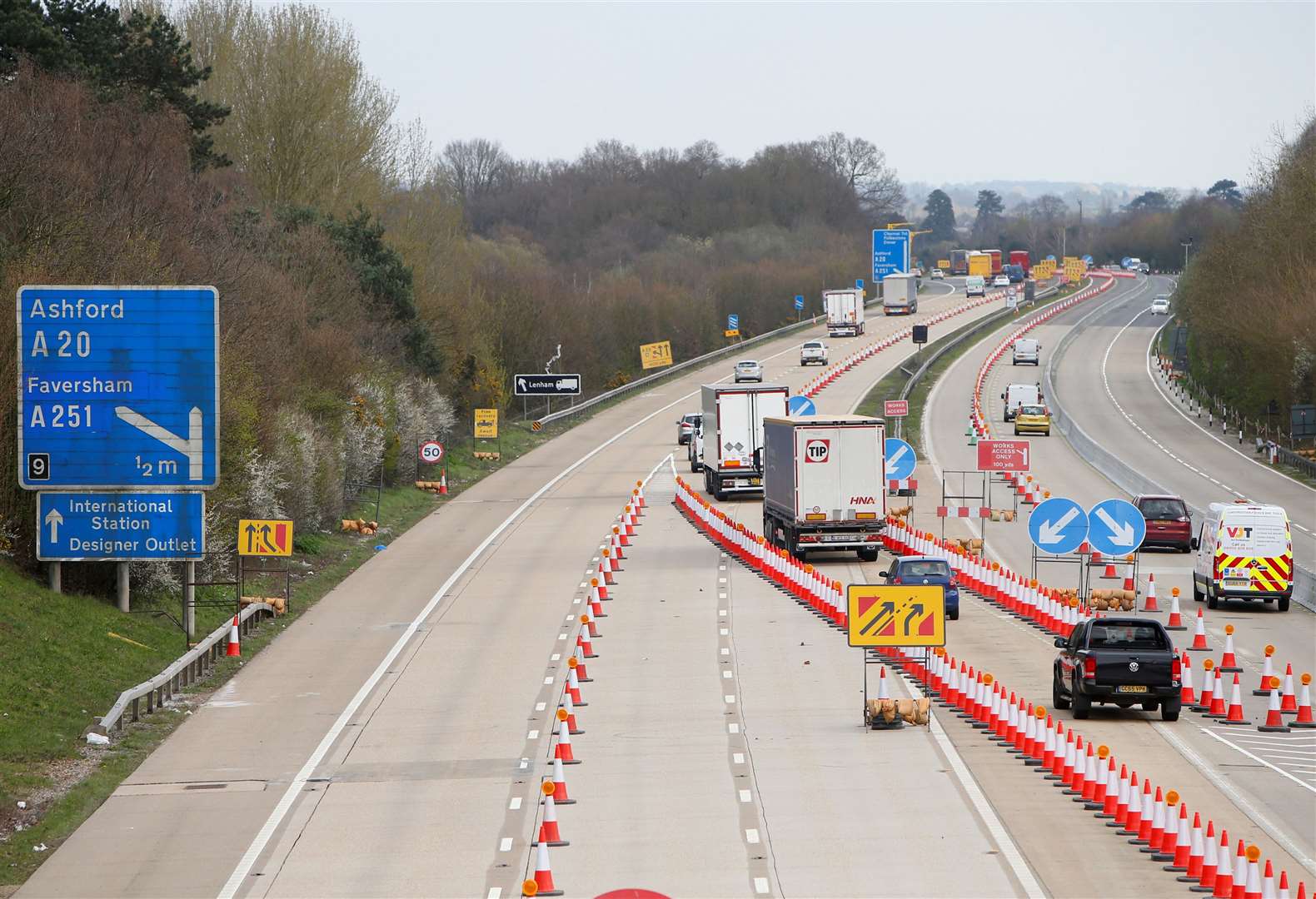 Operation Brock creates a contraflow on the London-bound carriageway of the M20. Picture: Andy Jones