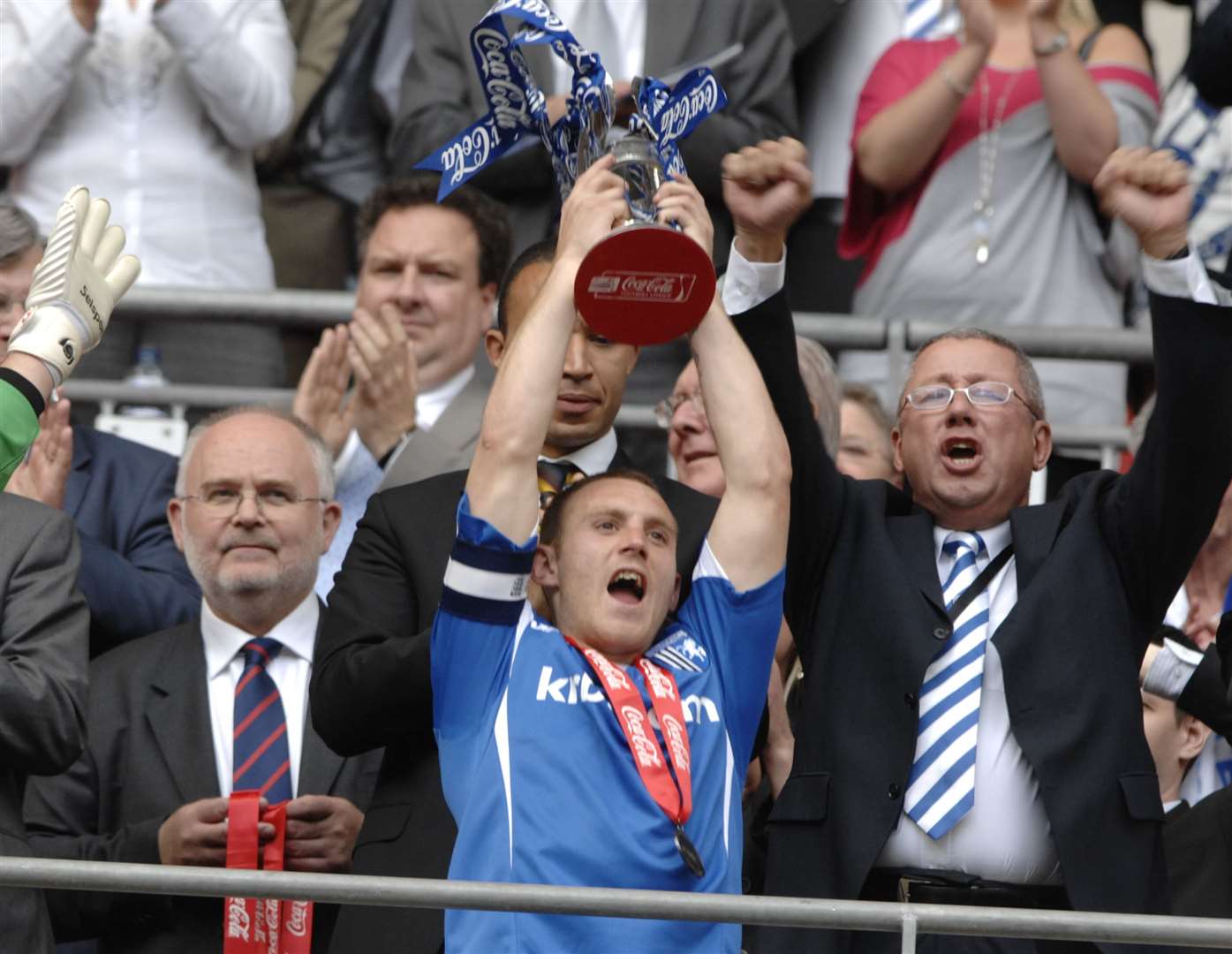 Barry Fuller captained Gills to play-off glory at Wembley in 2009 Picture: Matthew Walker