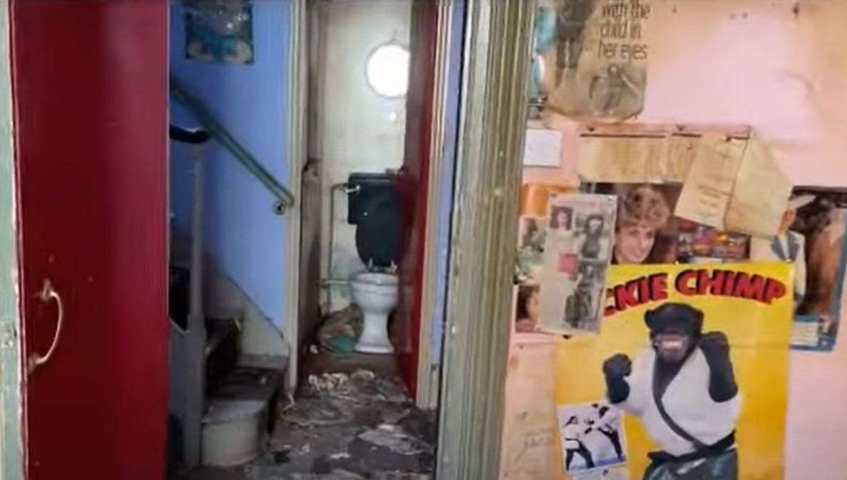 A toilet on the first floor. Picture: Clive Emson / YouTube
