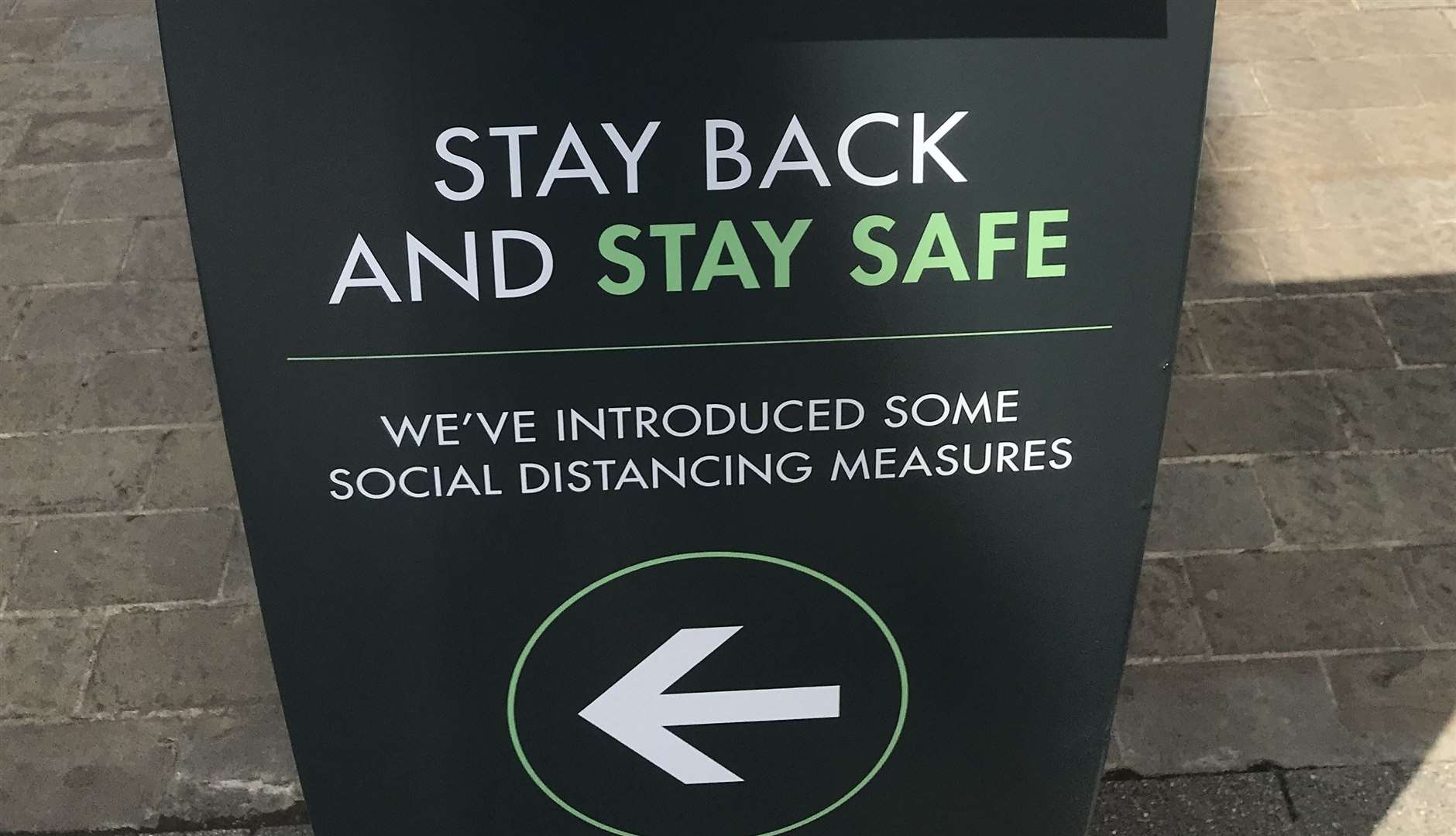 Social distancing measures are being introduced at Fremlin Walk (36384048)