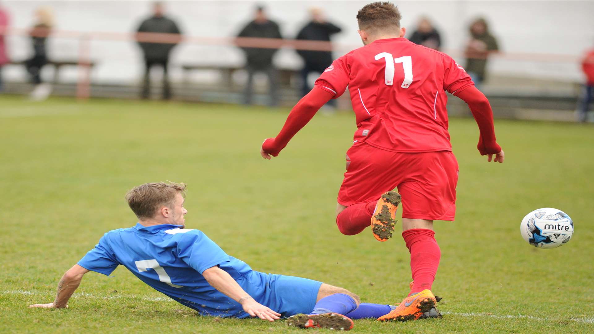 Hollands & Blair's Brett Ince tries to evade a Greenwich challenge. Picture: Steve Crispe