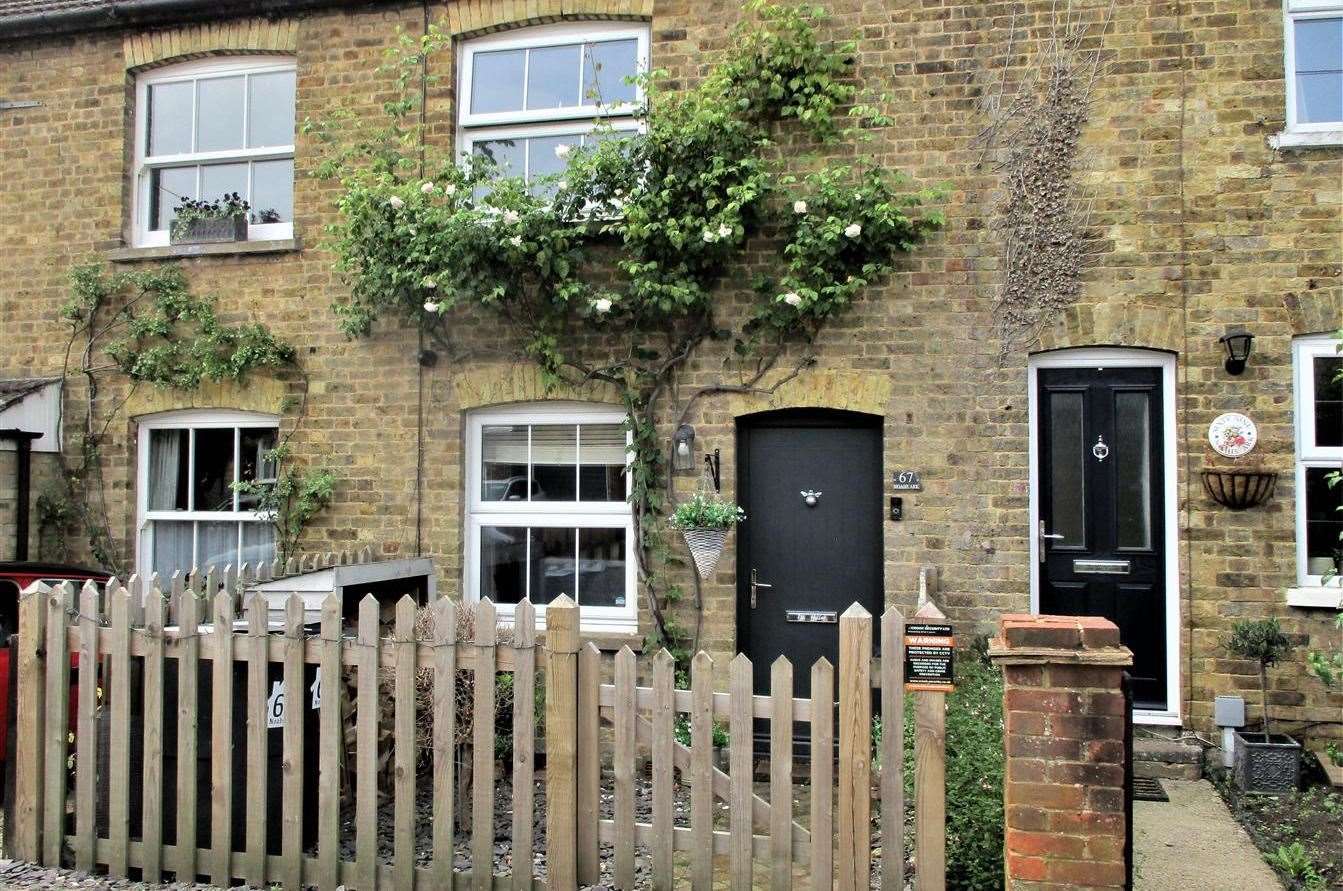 This charming cottage in Sevenoaks is a small but attractive property. Picture: Ibbett Mosely