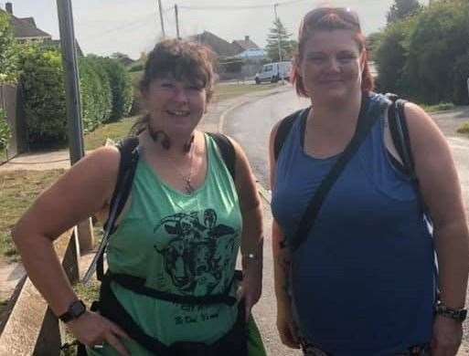 Mandy Rossi (Left) and Claire Higgins (Right) ready to run the London Virtual Marathon