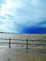 Dramatic weather at Hampton Pier
