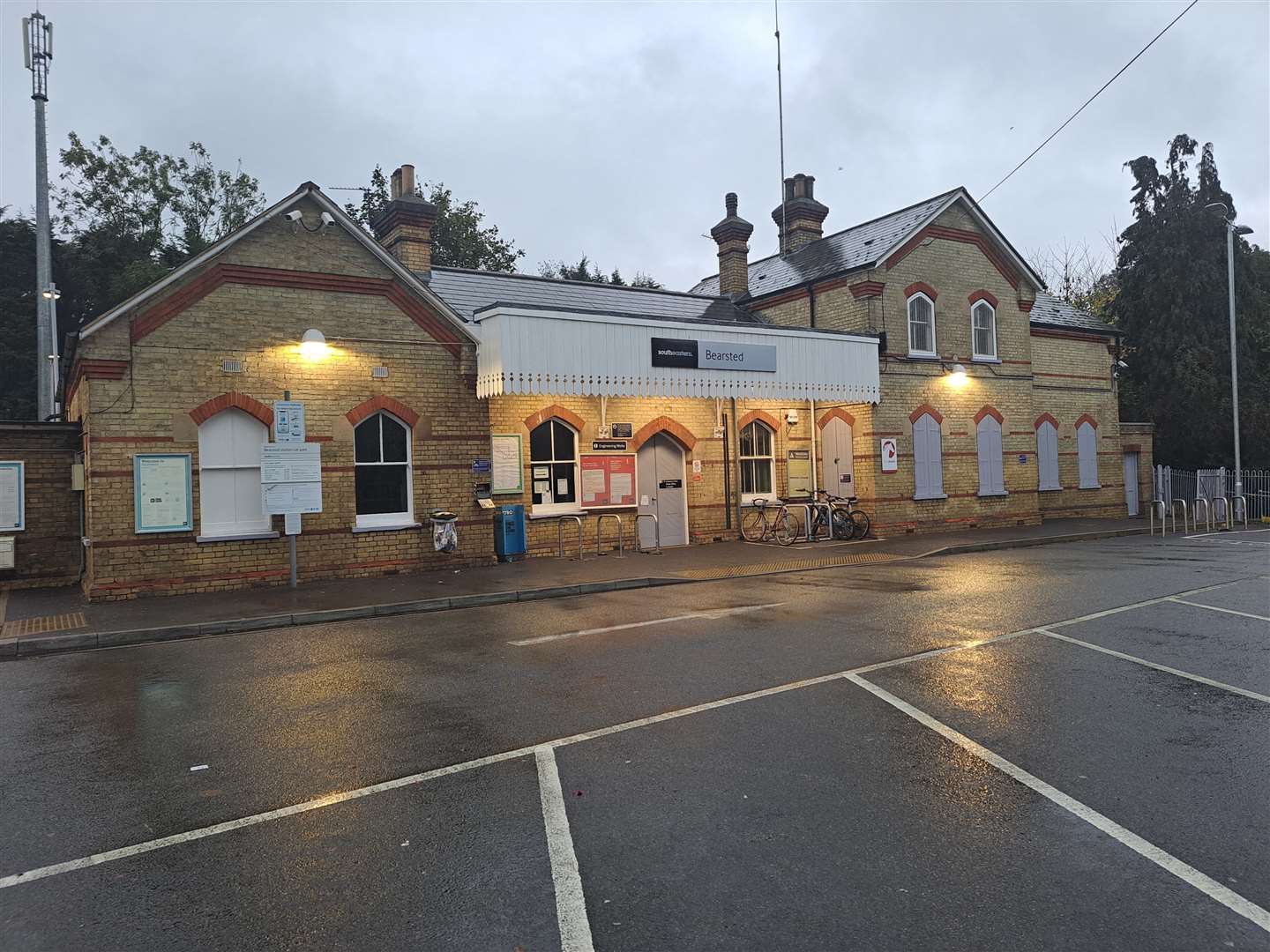 The library forms part of the station complex