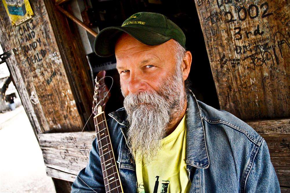 Seasick Steve has announced a gig at Folkestone's Leas Cliff Hall in