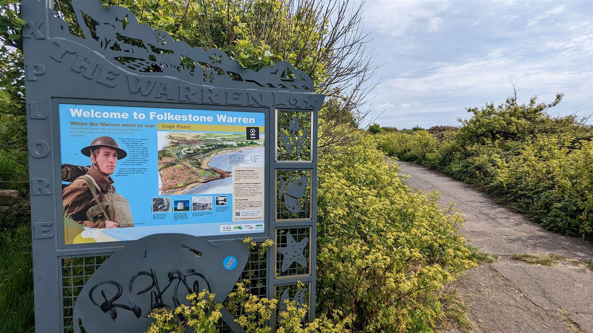 The route passes by the Warren from Folkestone to Dover