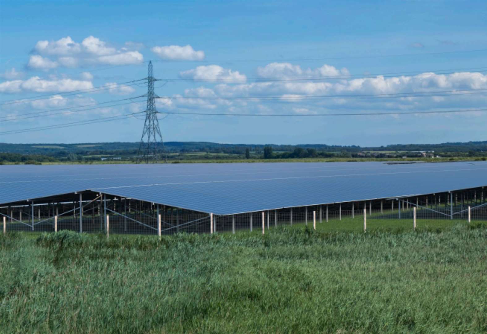 Work on UK's largest solar farm Project Fortress, formally Cleve Hill ...