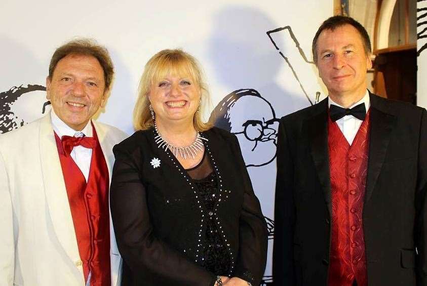 Leon Berger, left, Sovra Newman and Tim Smith of Food For Love opera company performing songs from Michael Flanders and Donald Swann at the Criterion Theatre, Blue Town (29623560)