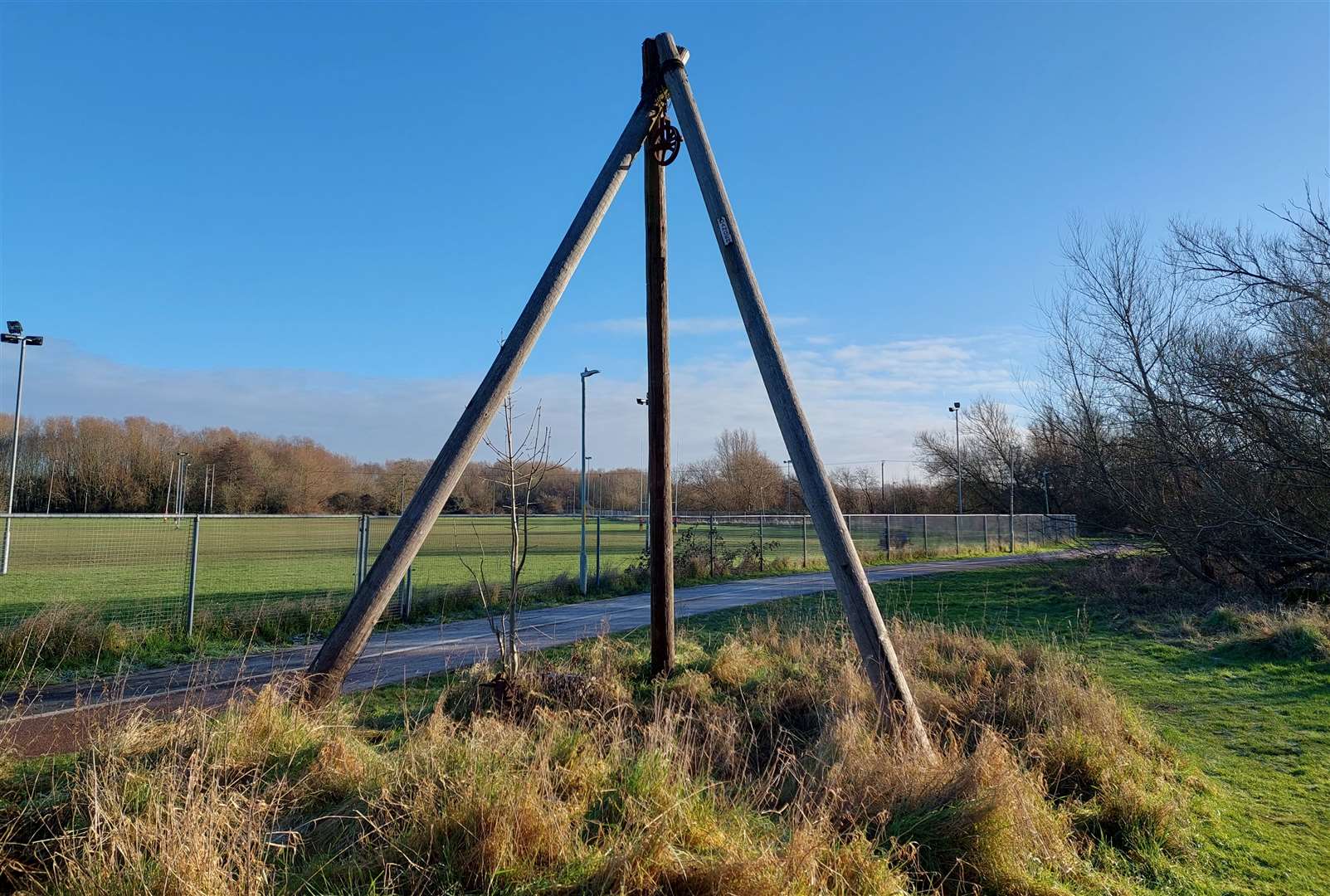 The structure sits between Ashford Rugby Club and the River Stour