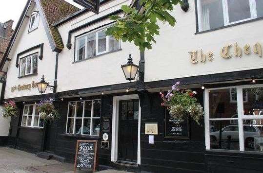 The Chequers pub in Sevenoaks is now home to Flamingdoughs
