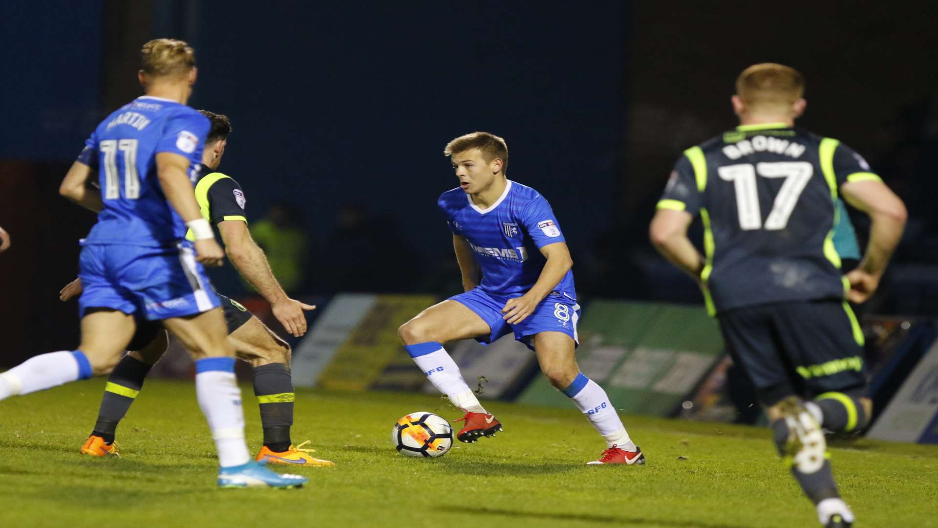 Jake Hessenthaler looks for a forward pass. Picture: Andy Jones