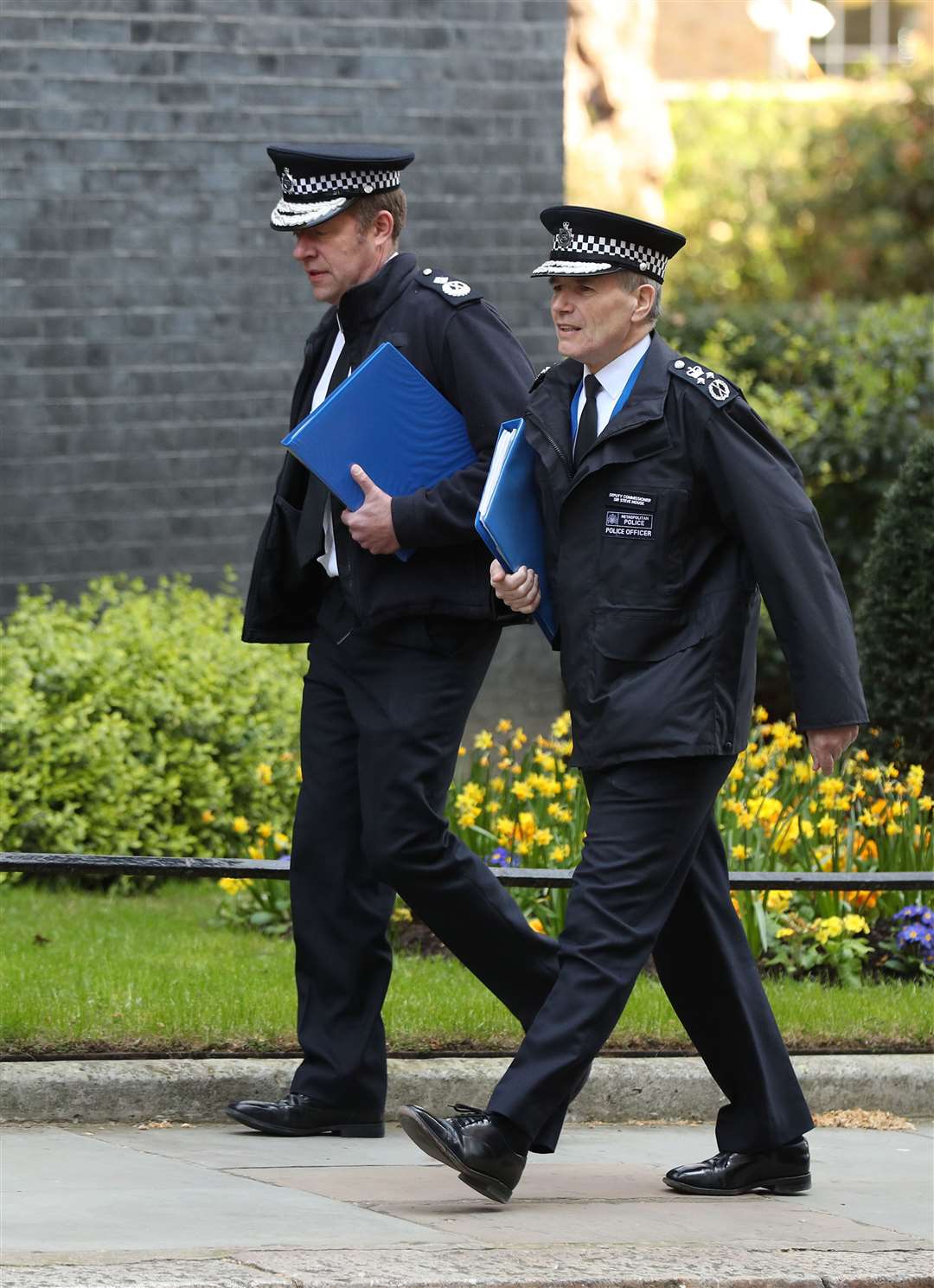 Metropolitan Police deputy commissioner Sir Steve House (right) says his officers acted with the same ‘professional curiosity’ he would have shown (Jonathan Brady/PA)