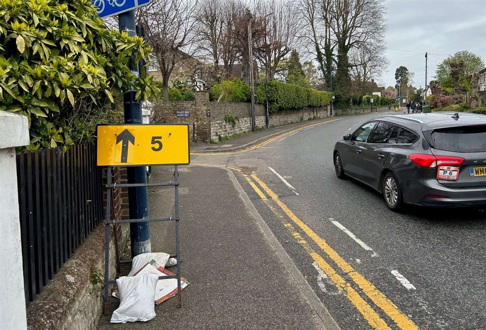 Signs have been put up along Boxley Road