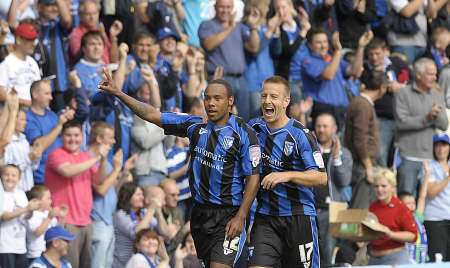 Gills fans celebrate after Chris Palmer scores