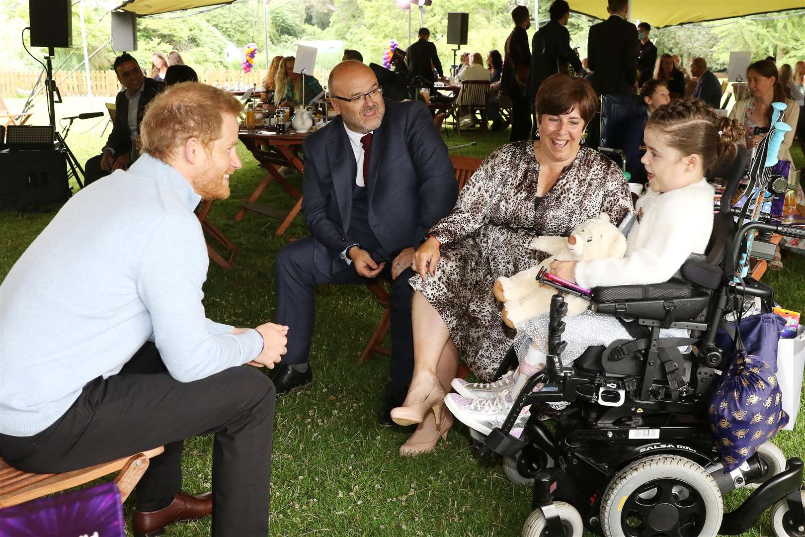 Harry speaking to Inspirational Child award winner Carmela Chilery-Watson (Antony Thompson/TWM/WellChild/PA)