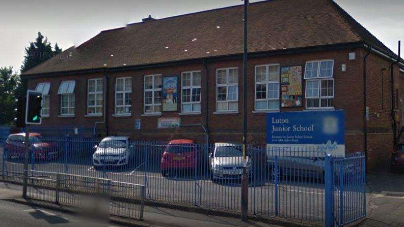 Luton Junior School (4454397)