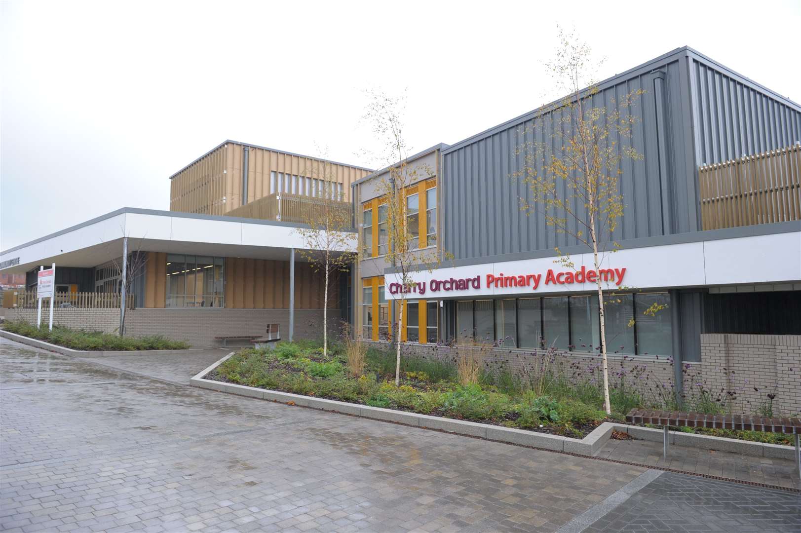 Cherry Orchard Primary Academy, Castle Hill, Ebbsfleet Valley. Picture: Steve Crispe