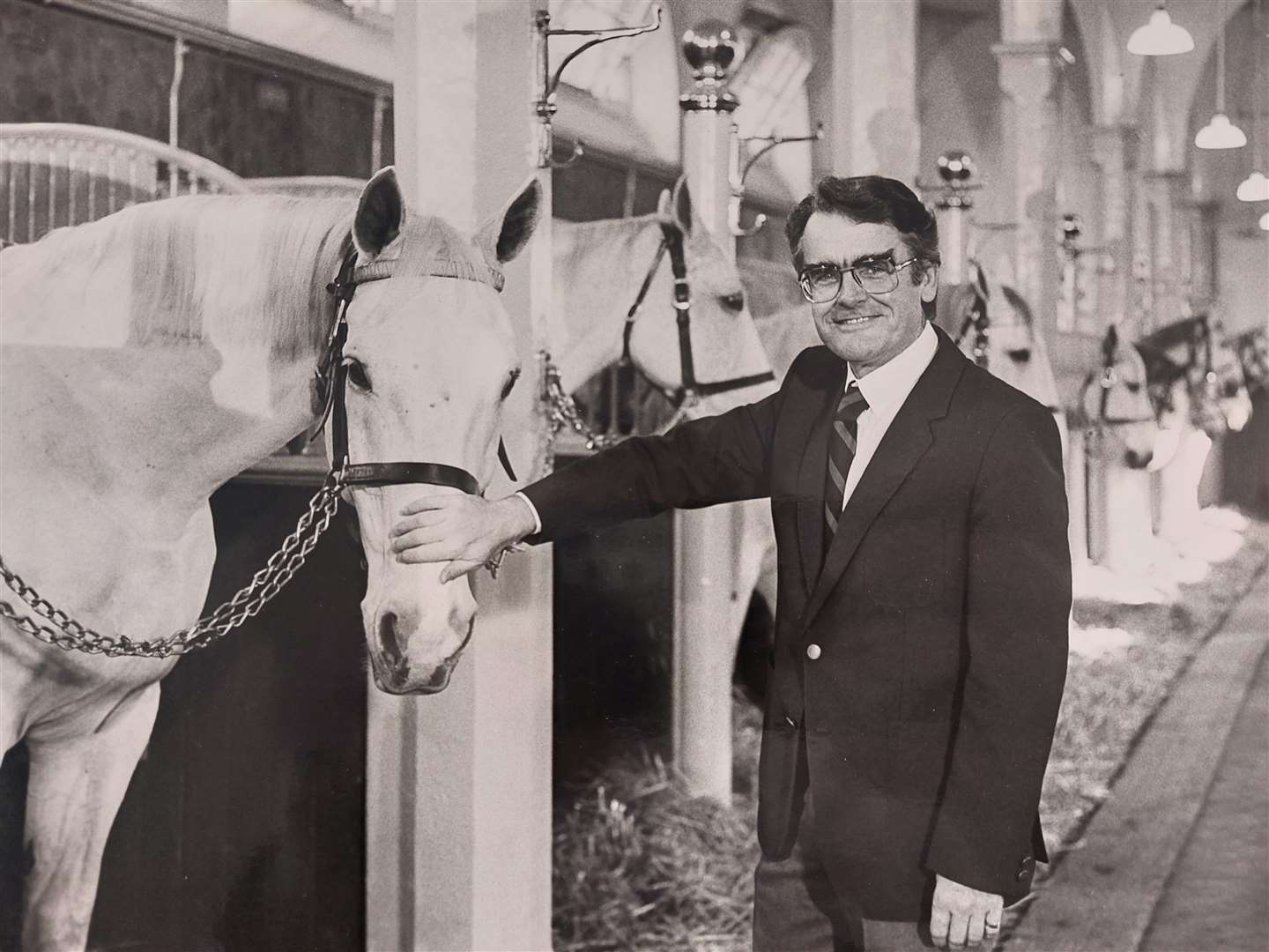 Canterbury's Peter Williams with a Windsor Grey. Picture: Peter Williams Television (57035574)