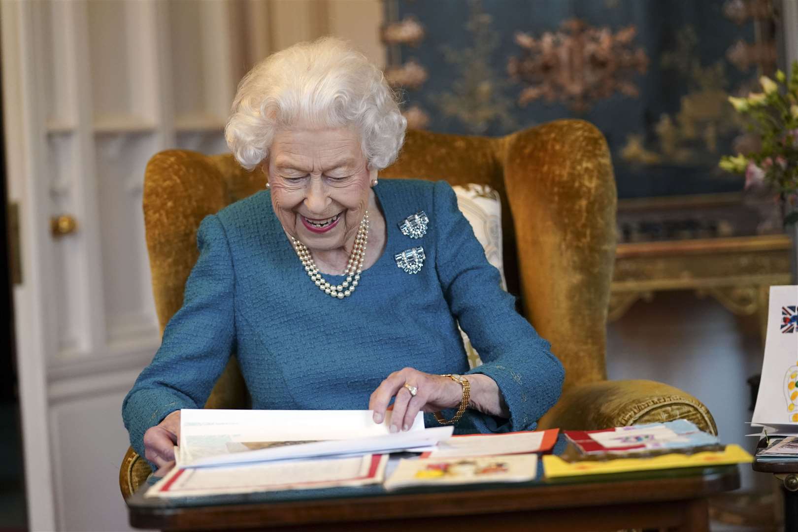 The Queen viewing memorabilia ahead of her Platinum Jubilee milestone (Steve Parsons/PA)