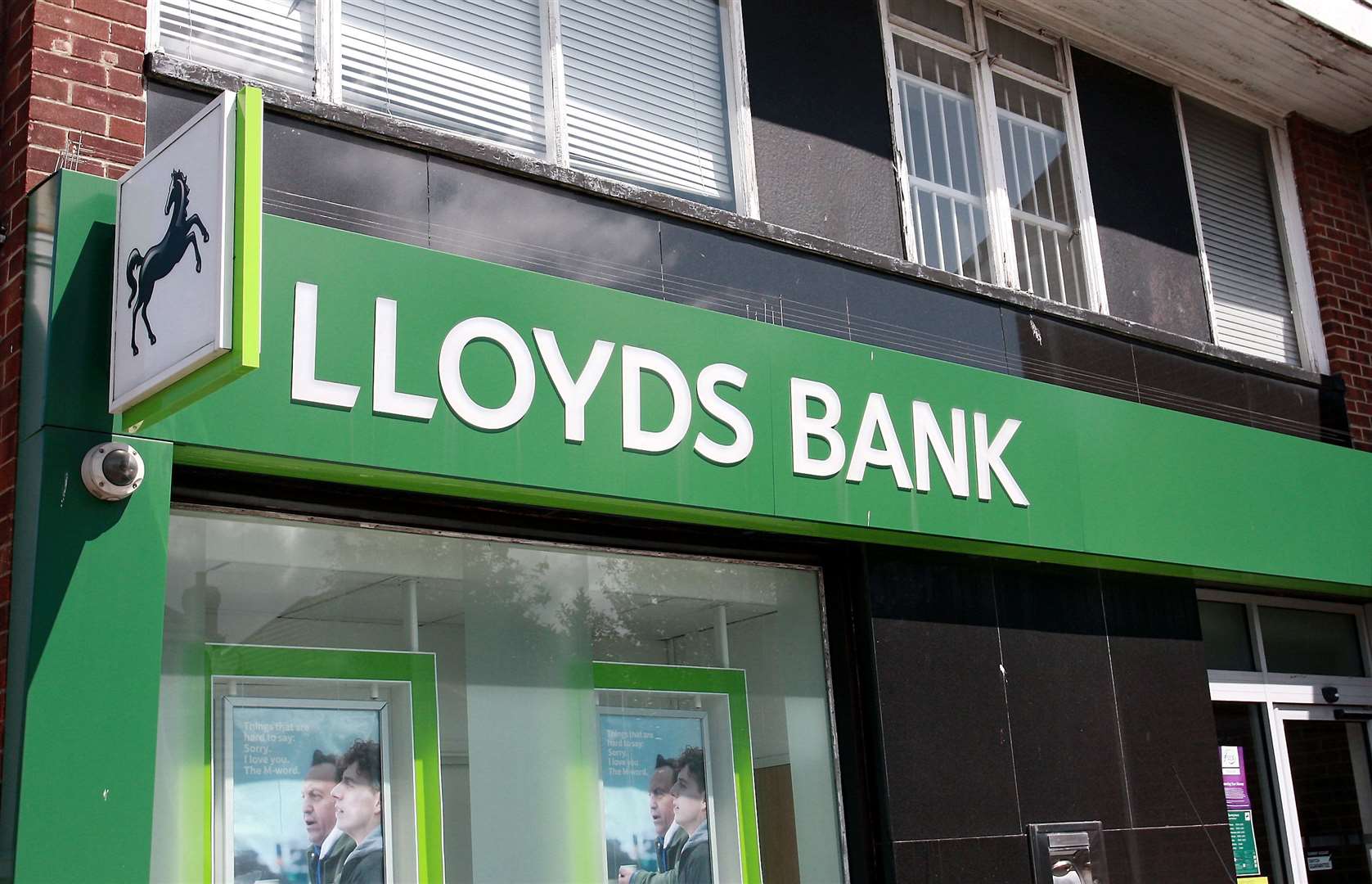 lloyds-bank-business-barometer-for-december-2019-show-confidence-levels