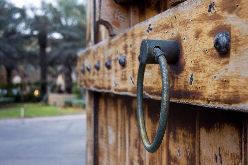 What's behind the castle gates in Kent?