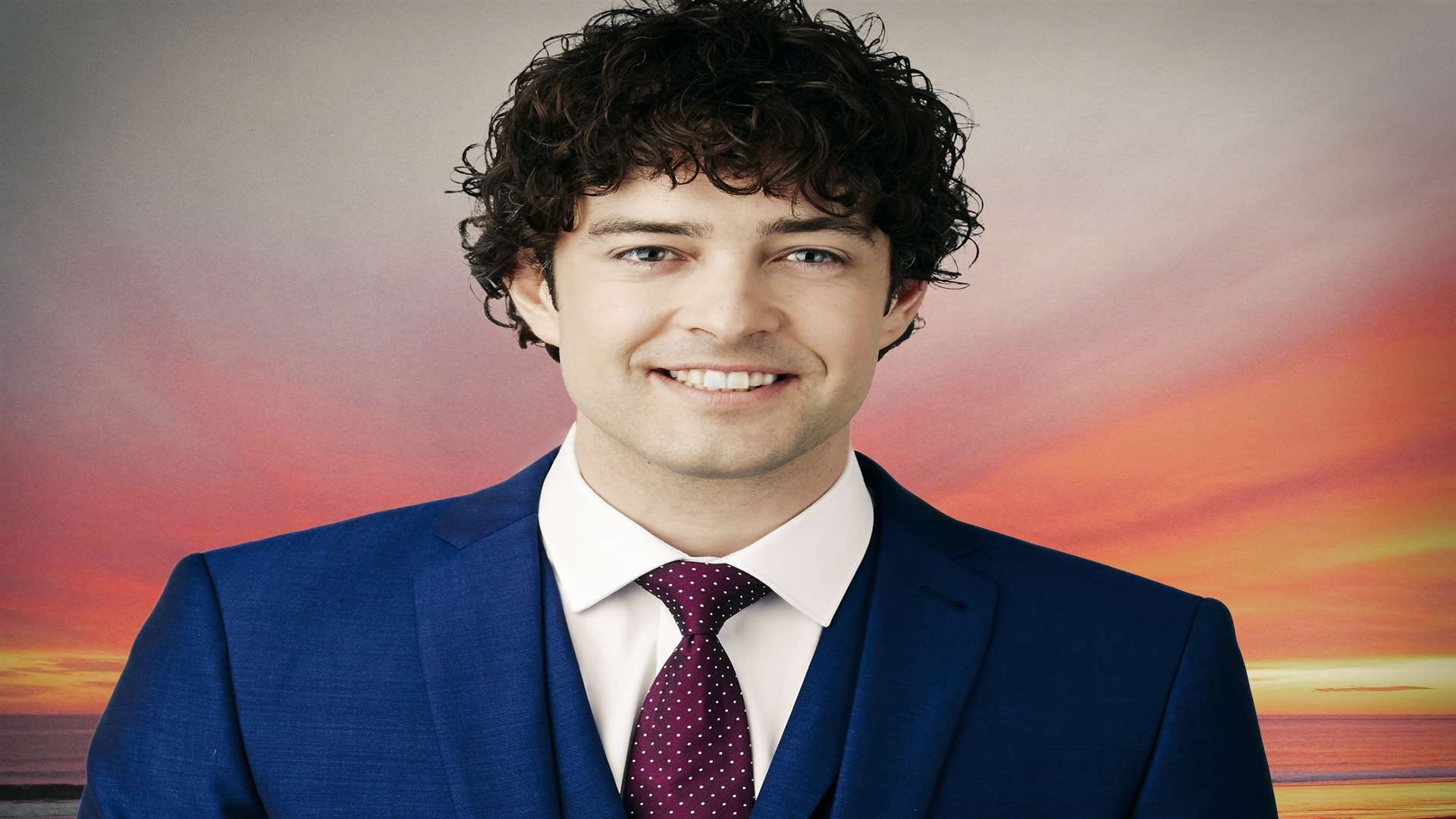 Lee Mead, BBC Casualty star and singer brings Some Enchanted Evening to ...