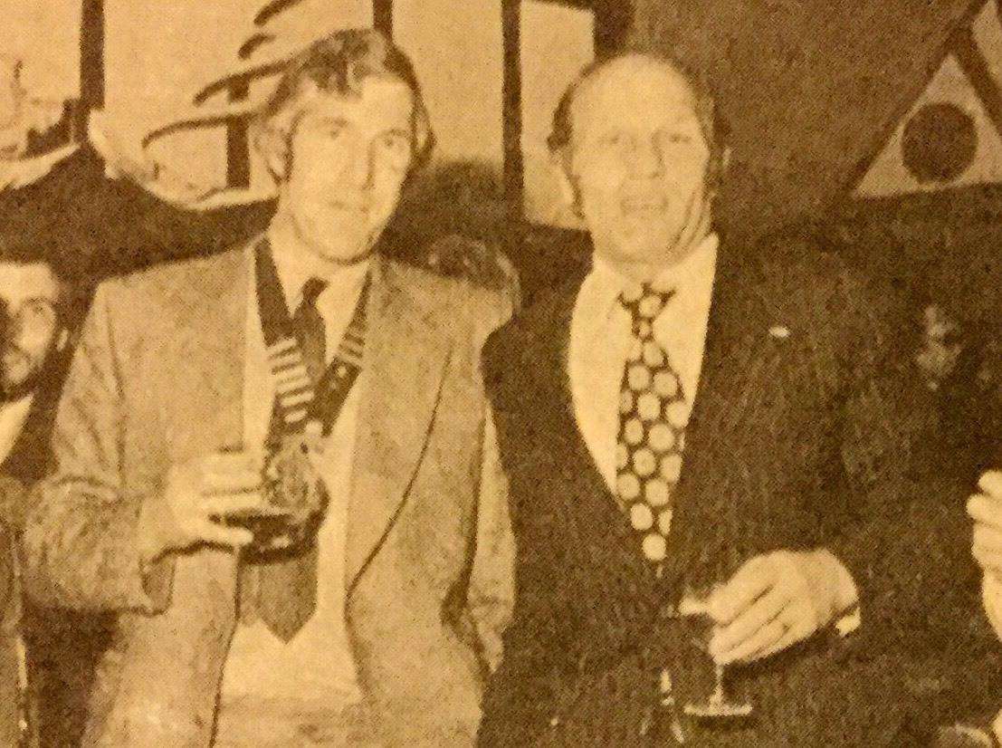 John Simmonds with boxing champ Henry Cooper who he pursuaded to support a fundraiser (3694959)